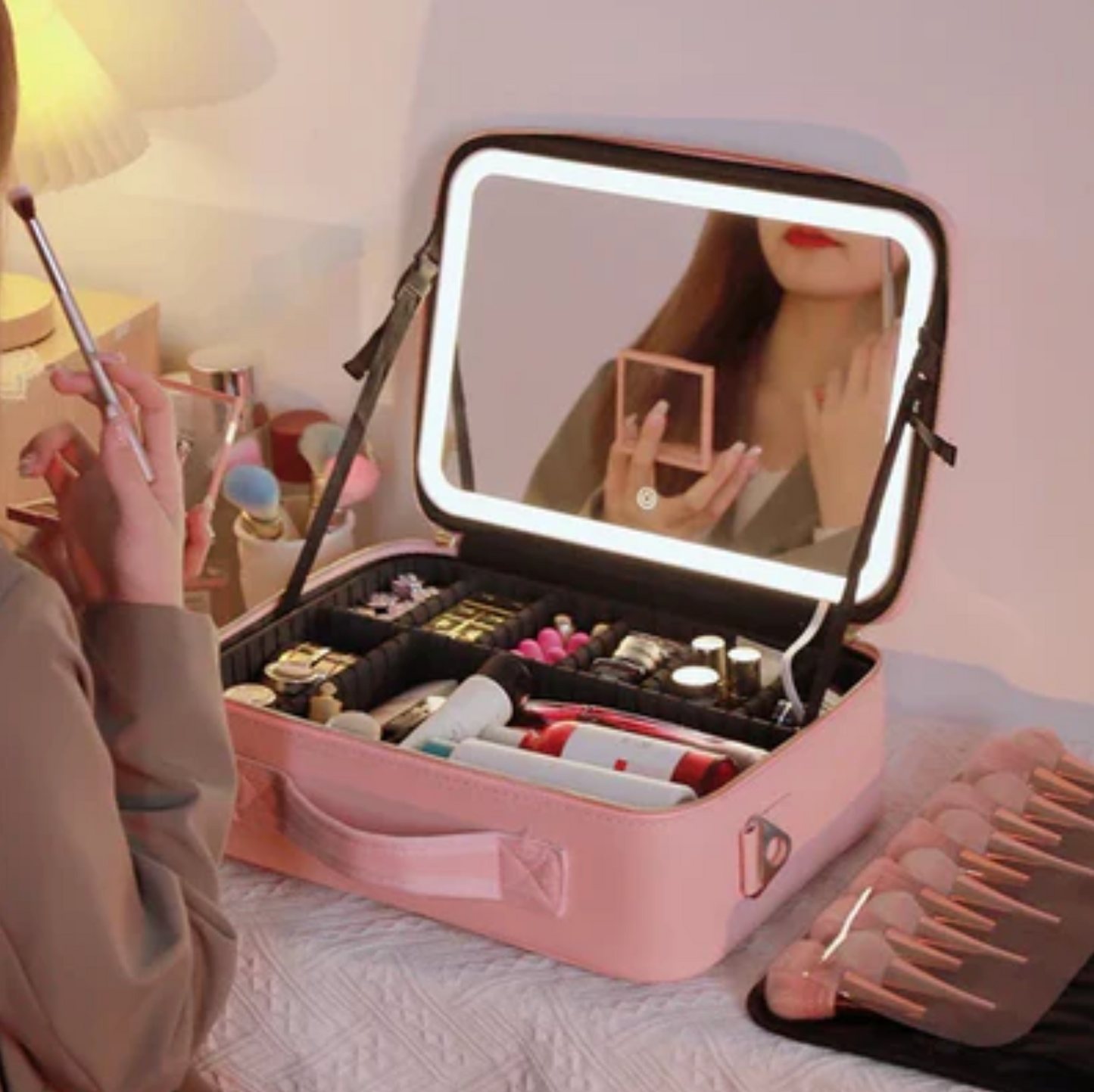 BeautyOne® - Cosmetiquera Profesional Portátil con Espejo LED